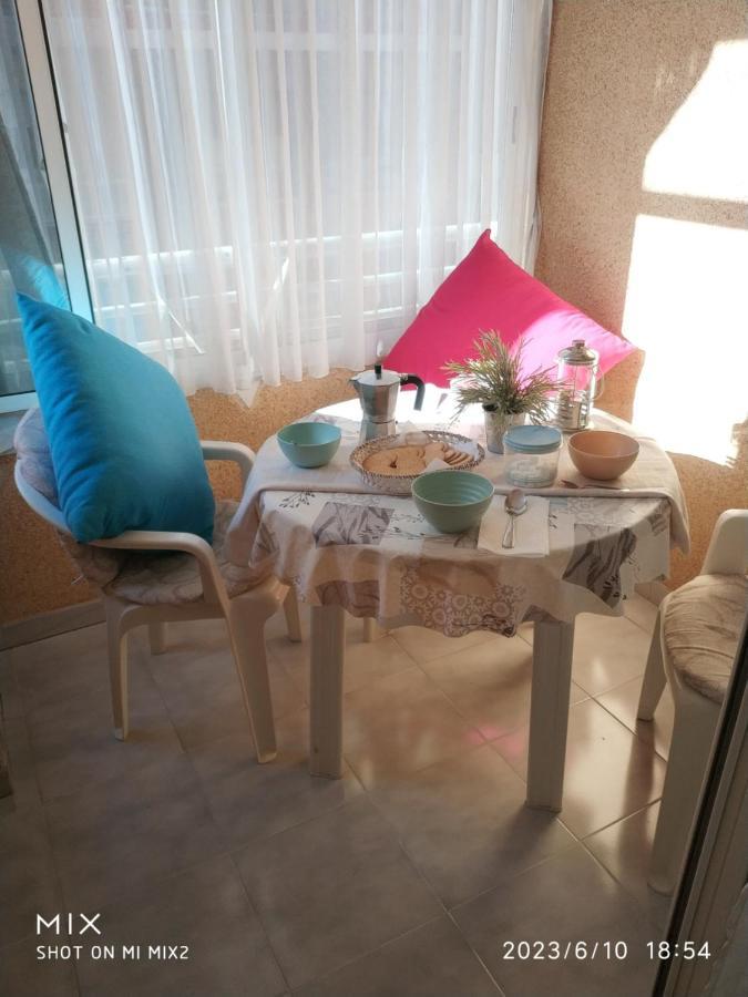 Pink Catia Coqueto Piso Playa Del Cura Leilighet Torrevieja Eksteriør bilde